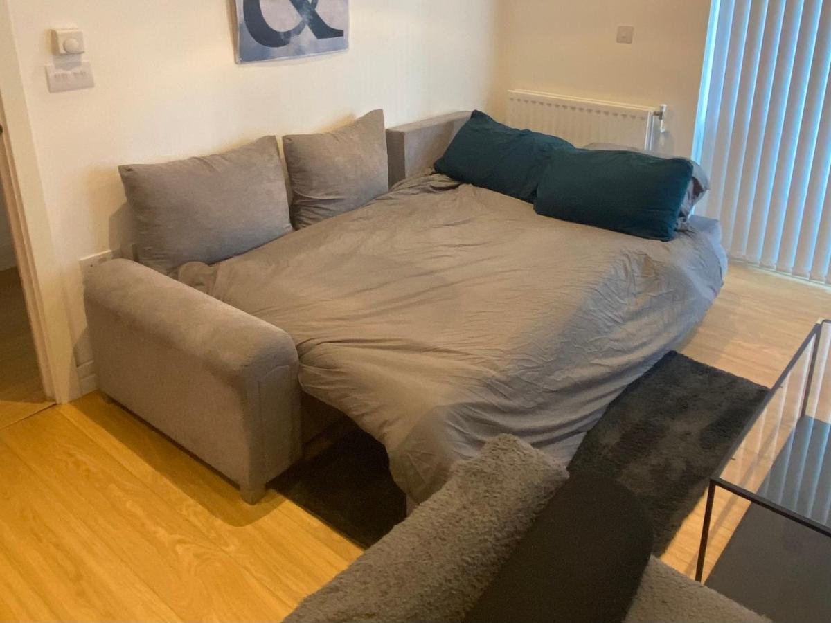 Luxury London Apartment - Steps To East Croydon Train Station エクステリア 写真